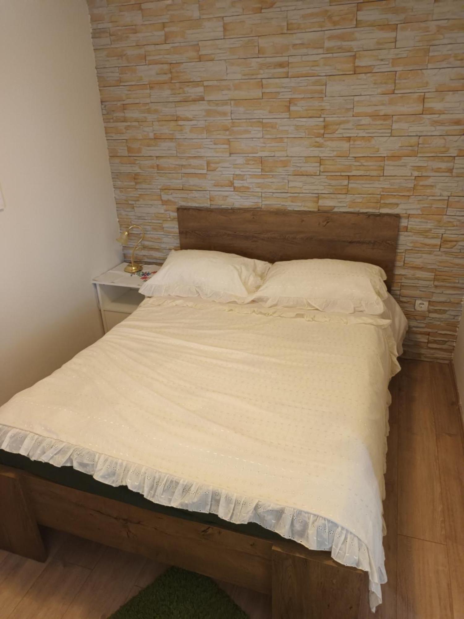 Apartment Maro シベニク エクステリア 写真